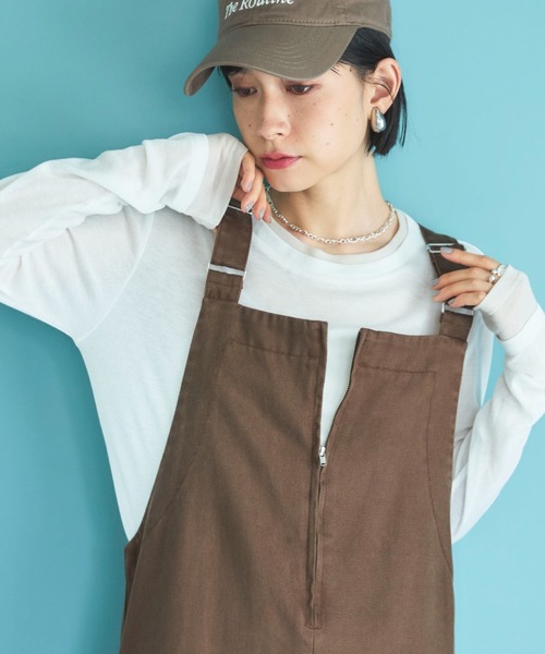Doux archives(ドゥアルシーヴ)の「レイヤード風ロンTee(Tシャツ/カットソー・レディース・チャコールグレー/オフホワイト/サックスブルー・FREE)」の2枚目の写真