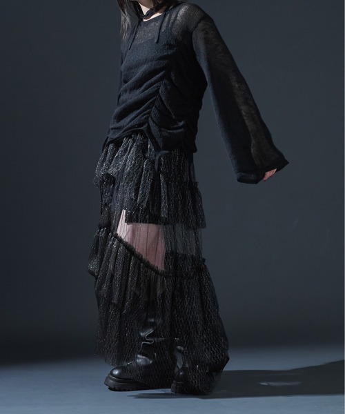 Ellno de Mavie(エルノデメヴィ)の「コードネックシャーリングシアーニット(ニット/セーター・レディース・ブラック/ボルドー・FREE)」の5枚目の写真