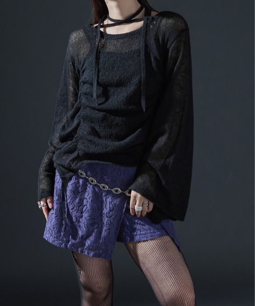 Ellno de Mavie(エルノデメヴィ)の「コードネックシャーリングシアーニット(ニット/セーター・レディース・ブラック/ボルドー・FREE)」の14枚目の写真