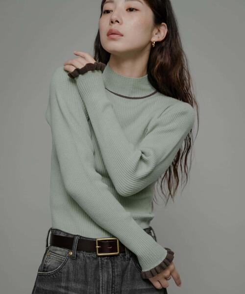 袖口フリルハイネックプルオーバー（ニット/セーター）｜URBAN
