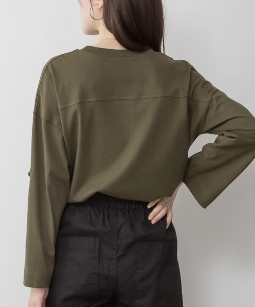 RCD(アールシーディー)の「長袖裾バルーン2wayカットソー(Tシャツ/カットソー・レディース・ブラック/カーキ/チャコールグレー/グレイッシュベージュ/オフホワイト・M-L/4L~5L/LL~3L)」の19枚目の写真