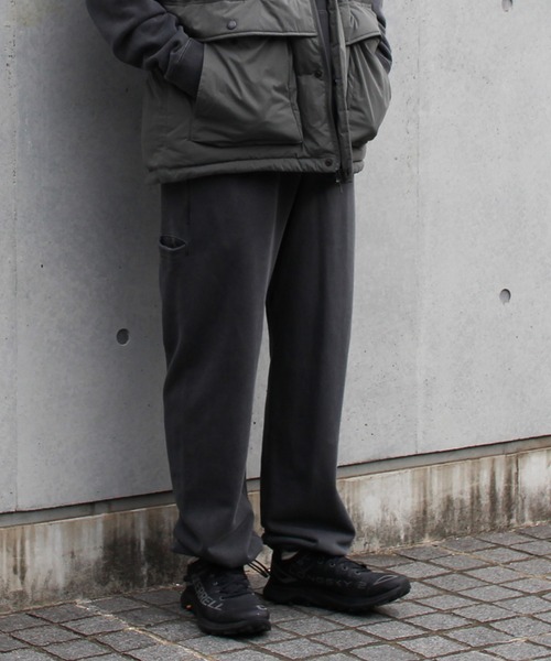 Snow Peak(スノーピーク)の「Snow Peak / Garment Dyed Pants ガーメントダイパンツ(スウェットパンツ・メンズ・ダークグリーン/パープル/チャコール・M/S/1/L/XL)」の2枚目の写真