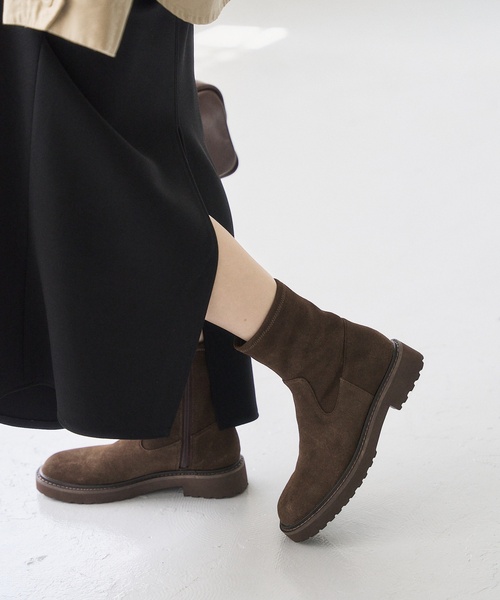 LE TALON（ルタロン）の「《追加4》3.5cmトラックソールフィットショートブーツ（ブーツ・レディース・ブラウン/ブラック系その他・LARGE/MEDIUM/SMALL/X-LARGE/X-SMALL）」の21枚目の写真