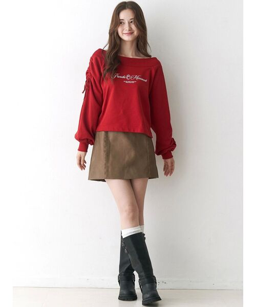 CALNAMUR(カルナムール)の「2WAY オフショルリボンスウェットプルオーバー(スウェット・レディース・ブラック/ブラウン/レッド・FREE)」の16枚目の写真