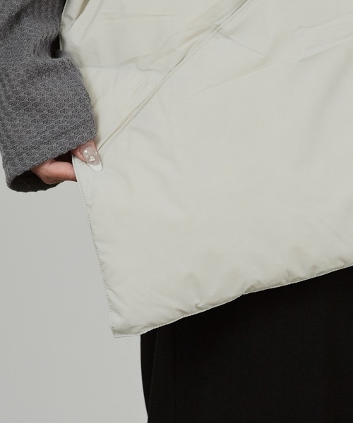 NANGA(ナンガ)の「NANGA/ナンガ DOWN PONCHO MUFFLER マフラー(マフラー・レディース・ブラウン/ブラック/アイボリー/カーキ・FREE)」の16枚目の写真