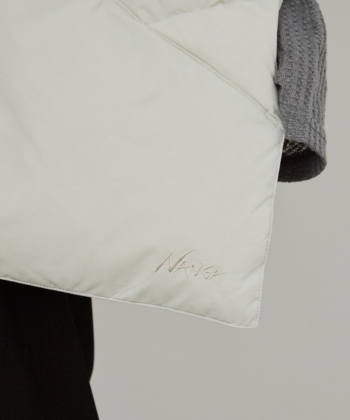 NANGA(ナンガ)の「NANGA/ナンガ DOWN PONCHO MUFFLER マフラー(マフラー・レディース・ブラウン/ブラック/アイボリー/カーキ・FREE)」の17枚目の写真