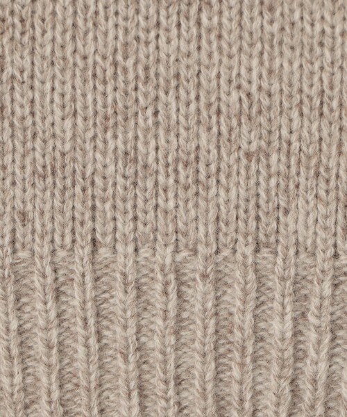GALERIE VIE（ギャルリー ヴィー）の「ファインウール クルーネックプルオーバー（ニット/セーター・レディース・ホワイト/グレー/イエロー/ライトブルー/グリーン/ベージュ系その他/チャコールグレー/ライトピンク/ライトグレー/ライトパープル/ネイビー/ブラック・S/M）」の16枚目の写真