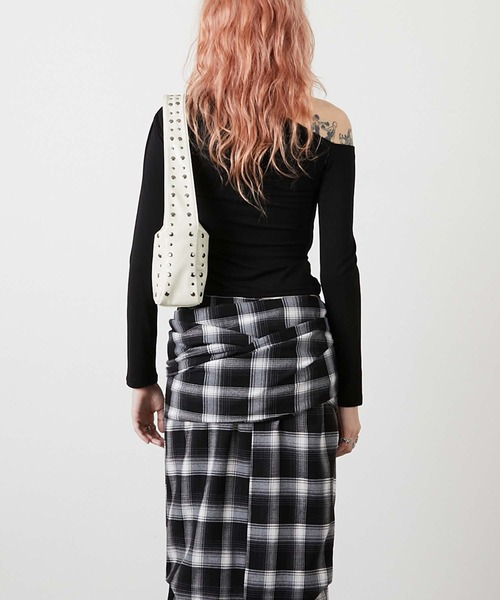 led.tokyo（レッドトウキョウ）の「【led.tokyo】ONE SHOULDER RIBBON TOPS/ワンショルダーリボントップス（Tシャツ/カットソー・レディース・ホワイト/ブラック/グレー・FREE）」の12枚目の写真