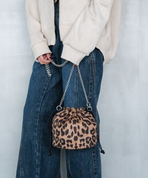 PAGEBOY（ページボーイ）の「ベロアキンチャクBAG（ハンドバッグ・レディース・ブラック/レオパード/レッド・FREE）」の11枚目の写真