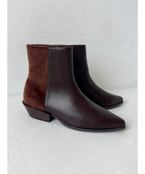 Ungrid（アングリッド）の「ポインテッドトゥブーツ（ブーツ・レディース・ブラウン/ブラック・S/L/M）」の4枚目の写真