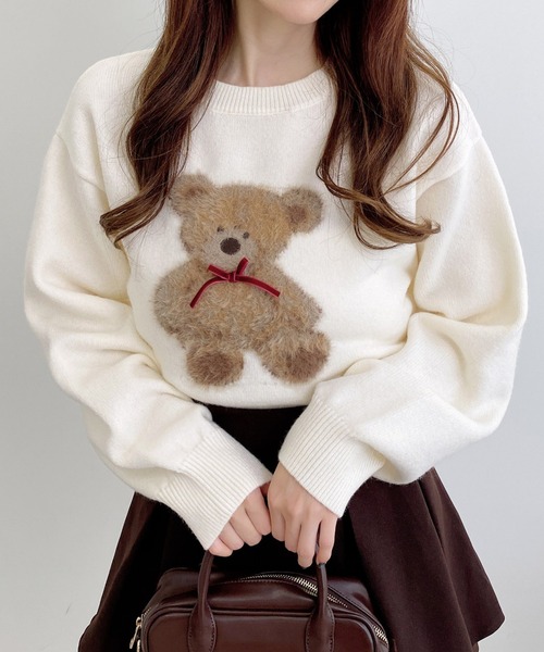 INGNI（イング）の「もちもちフェザーベアニットプルオーバー（ニット/セーター・レディース・オフホワイト/ネイビー/ボルドー/ホワイト系その他/ネイビー系1/ワイン系・M）」の3枚目の写真