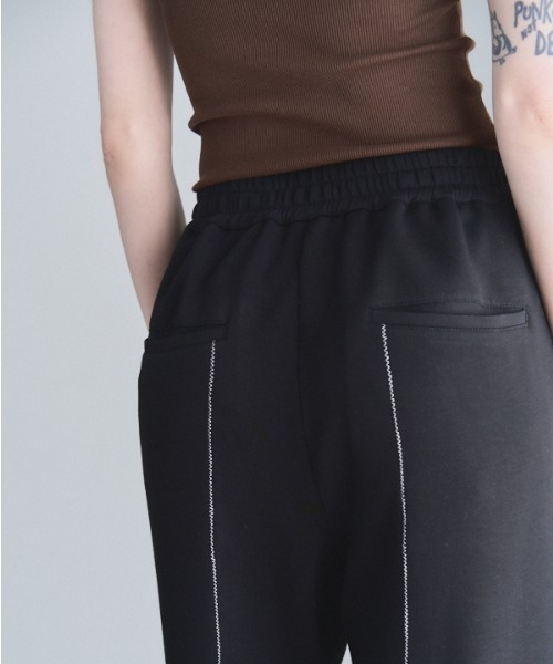 Muel Chic（ミュエルシック）の「Nico pants  ニコパンツ（その他パンツ・レディース・ブラック/グレー/オフホワイト/ラベンダー・MEDIUM/SMALL）」の10枚目の写真
