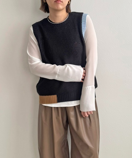 LHELBIE(レルビエ)の「配色ニットベスト(ベスト・レディース・ブラック/アイボリー/グレー・M)」の3枚目の写真
