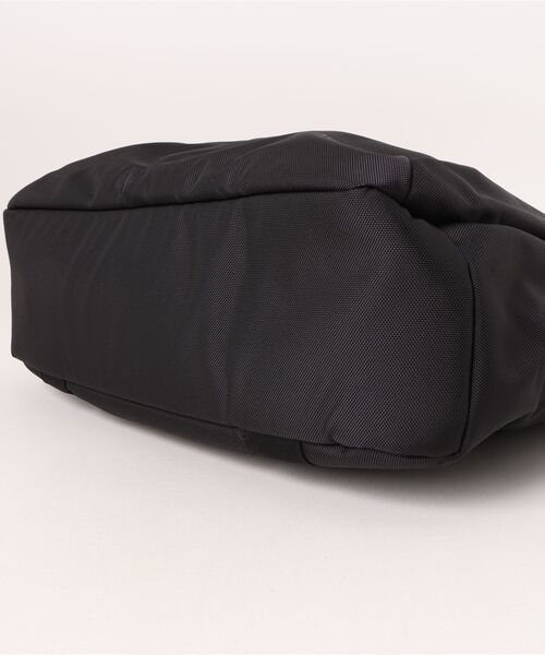 UNION STATION（ユニオンステーション）の「THE NORTH FACE Shuttle Tote（トートバッグ・メンズ・ブラック・7）」の3枚目の写真