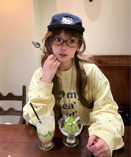 ViViDAY(ビビデー)の「ドット柄フロントプリントトレーナー(スウェット・レディース・イエロー/ブラック・M)」の20枚目の写真