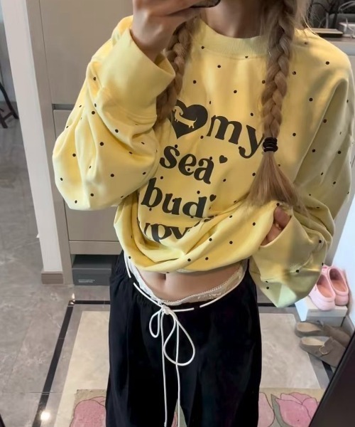 ViViDAY(ビビデー)の「ドット柄フロントプリントトレーナー(スウェット・レディース・イエロー/ブラック・M)」の22枚目の写真