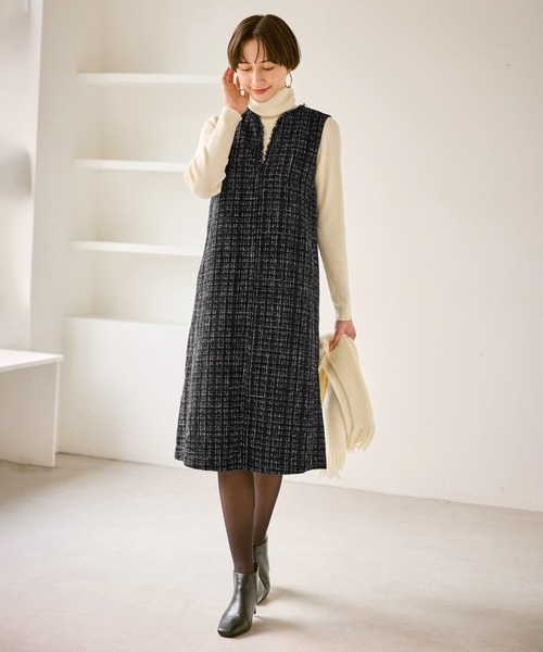 ROPE' PICNIC(ロペピクニック)の「キーネックツイードジャンパースカート ワンピース/着丈が選べる(ジャンパースカート・レディース・ベージュ系その他/ブラック・M/TM)」の4枚目の写真