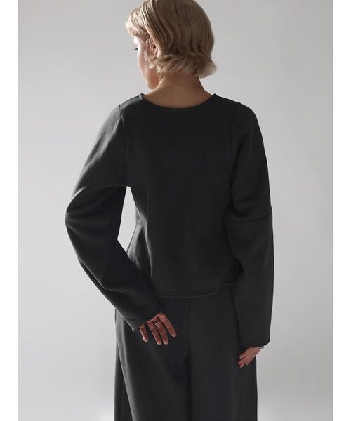 :ETHROF(イーサオブ)の「STUD DESIGN FRONT CURVE TOPS(Tシャツ/カットソー・レディース・チャコール/ブラック・FREE)」の21枚目の写真