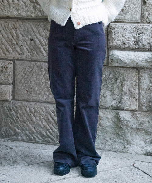 TTUDEMENT(トュードメント)の「70s CORDUROY PANTS 4COLORS(その他パンツ・レディース・チャコール/バーガンディー/アイボリー/パープル・SMALL/MEDIUM/LARGE)」の17枚目の写真