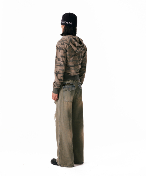 AAKAM(アーカム)の「Contrast Logo Zip-Up Hoodie (Khaki)(パーカー・レディース・その他・1/2)」の3枚目の写真