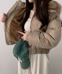 VIVID LADY（ビビッドレディー）の「【裏起毛】ファー付 ショート丈フェイクダウンジャケット（ダウンジャケット/コート）」