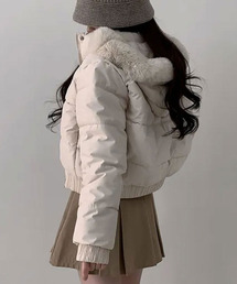 VIVID LADY（ビビッドレディー）の「【裏起毛】ファー付 ショート丈フェイクダウンジャケット（ダウンジャケット/コート）」