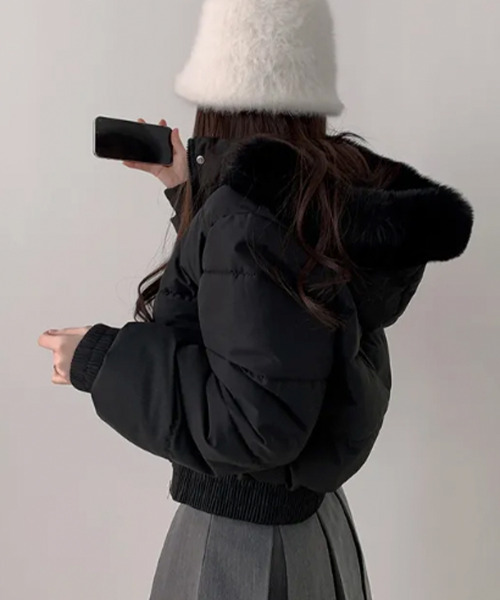 セール】【裏起毛】ファー付 ショート丈フェイクダウンジャケット