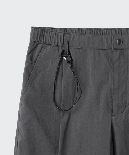MUSINSA STANDARD（ムシンサスタンダード）の「[シティレジャー] CN ワンタックワイドバンディングパンツ [グレー]（その他パンツ・メンズ・その他・40/38/42/36/34/30/31/26/27/28/29/32）」の4枚目の写真