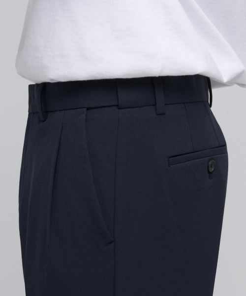 MUSINSA STANDARD（ムシンサスタンダード）の「ワイドヒドゥンバンディングクロップドスラックス[ネイビー]（スラックス・メンズ・その他・26/27/28/29）」の5枚目の写真