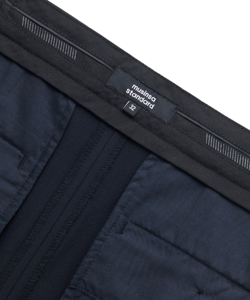 MUSINSA STANDARD（ムシンサスタンダード）の「ワイドヒドゥンバンディングクロップドスラックス[ネイビー]（スラックス・メンズ・その他・26/27/28/29）」の8枚目の写真