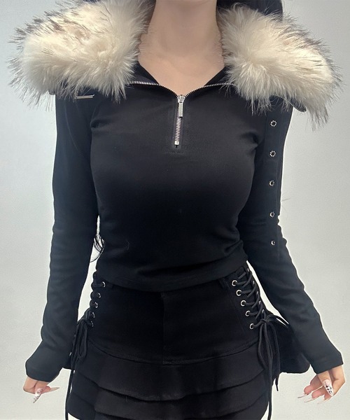 FOLLOWIN(フォロウィン)の「【2WAY取り外し】ファー×ハイネック ストラップトップス(Tシャツ/カットソー・レディース・グレー/ホワイト/ブラック・FREE)」の2枚目の写真
