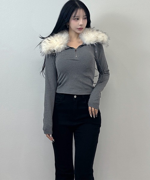 FOLLOWIN(フォロウィン)の「【2WAY取り外し】ファー×ハイネック ストラップトップス(Tシャツ/カットソー・レディース・グレー/ホワイト/ブラック・FREE)」の22枚目の写真