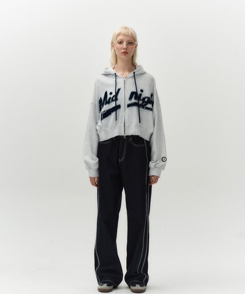 Midnight Move（ミッドナイトムーブ）の「Midnight Move／ダメージフードZIP（ウラケ）（パーカー・レディース・ブラック/オフホワイト・SMALL）」の8枚目の写真