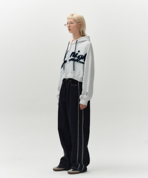 Midnight Move（ミッドナイトムーブ）の「Midnight Move／ダメージフードZIP（ウラケ）（パーカー・レディース・ブラック/オフホワイト・SMALL）」の9枚目の写真