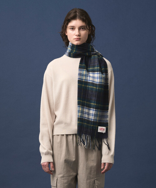 DANTON（ダントン）の「WOOL CASHMERE MUFFLER（マフラー・レディース・レッド/ベージュ系その他/グリーン系その他/チャコール/ブルー系その他5/ベージュ/ブラウン系その他/ブラック/グレー系その他/オフホワイト/ブラック系その他・-）」の13枚目の写真