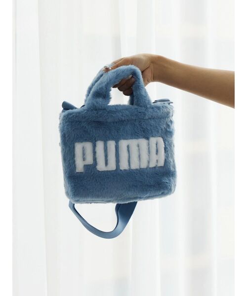 PUMA（プーマ）の「【PUMA】UP FAUX FURミニショッパーバッグ（ハンドバッグ・レディース・ブラック/ブルー/グレー・FREE）」の3枚目の写真