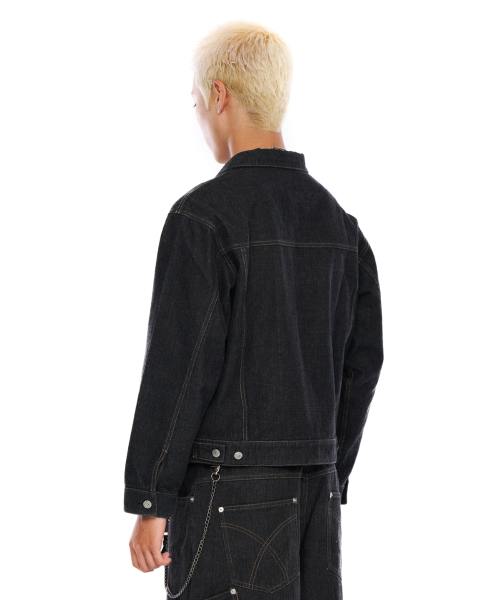 AAKAM（アーカム）の「Oblique Pocket Denim Jacket (Black)（デニムジャケット・レディース・その他・1/2）」の4枚目の写真