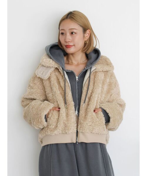 Ungrid(アングリッド)の「ボアショートブルゾン(ブルゾン・レディース・アイボリー/オレンジ・FREE)」の20枚目の写真