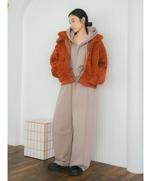 Ungrid(アングリッド)の「ボアショートブルゾン(ブルゾン・レディース・アイボリー/オレンジ・FREE)」の5枚目の写真