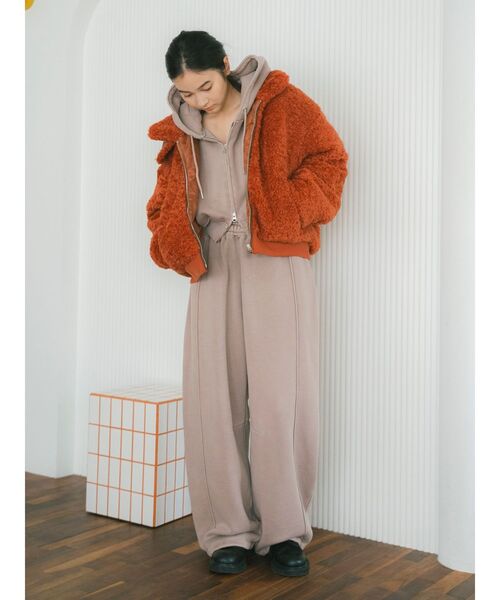 Ungrid(アングリッド)の「ボアショートブルゾン(ブルゾン・レディース・アイボリー/オレンジ・FREE)」の6枚目の写真