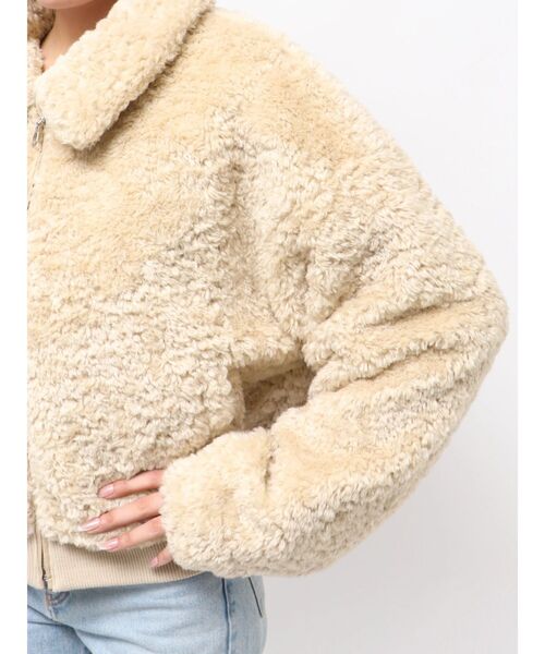 Ungrid(アングリッド)の「ボアショートブルゾン(ブルゾン・レディース・アイボリー/オレンジ・FREE)」の12枚目の写真