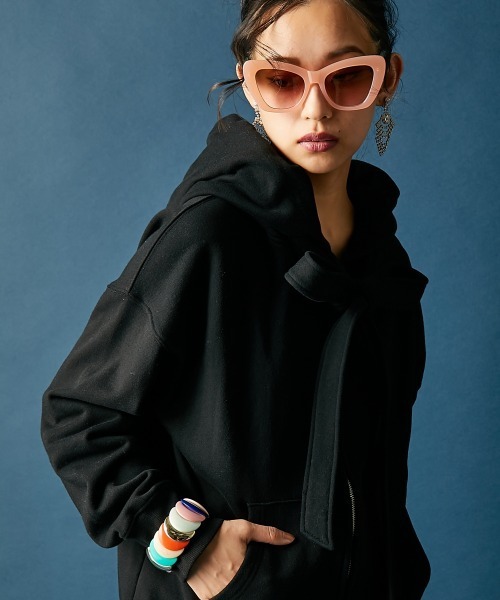 GEVS.（ジェイヴィス）の「綿100％リボンジップアップパーカー＜大きいサイズ有＞GEVS.（パーカー・レディース・杢グレー/ブラック・4L/3L/LL/L/M/5L）」の7枚目の写真