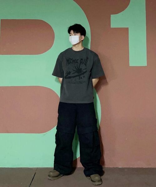 MOZMOZ(モズモズ)の「スパイダー オーバーサイズ ピグメント 半袖Tシャツ ピンク(Tシャツ/カットソー・レディース・その他・M/XL/XXL)」の7枚目の写真