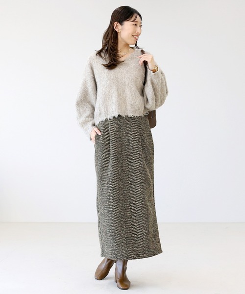 Aletta vita(アレッタビータ)の「ヘリンボーンツイードナロースカート(スカート・レディース・ブラウン/ブラック・M)」の19枚目の写真