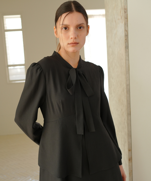 PAUL&ALICE(ポール&アリス)の「RIBBON TIE DRESS / BLACK(ワンピース・レディース・ブラック・FREE)」の4枚目の写真