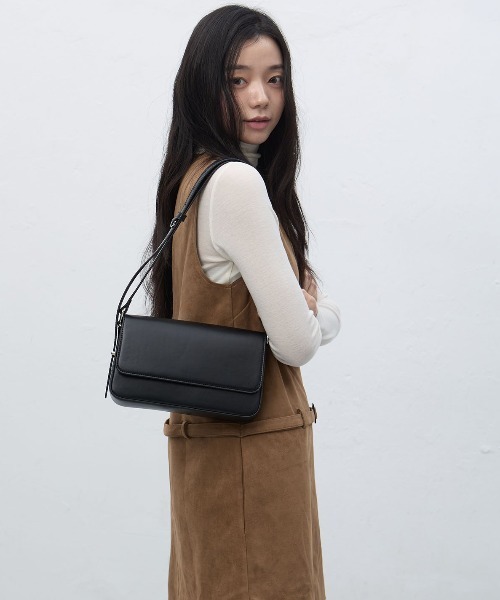 GENERAL IDEA(ジェネラルアイデア)の「【GENERAL IDEA】スクエアショルダーバッグ / 2-WAY SQUARE SHOULDER BAG 2WAY(ショルダーバッグ・レディース・ブラック/ブラウン・FREE)」の1枚目の写真