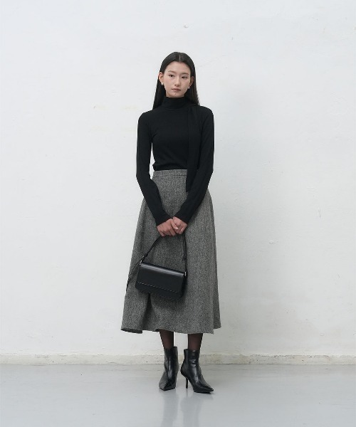 GENERAL IDEA(ジェネラルアイデア)の「【GENERAL IDEA】スクエアショルダーバッグ / 2-WAY SQUARE SHOULDER BAG 2WAY(ショルダーバッグ・レディース・ブラック/ブラウン・FREE)」の5枚目の写真