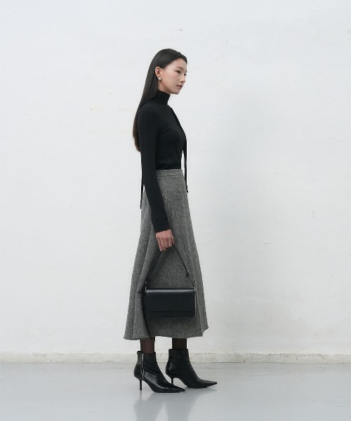 GENERAL IDEA(ジェネラルアイデア)の「【GENERAL IDEA】スクエアショルダーバッグ / 2-WAY SQUARE SHOULDER BAG 2WAY(ショルダーバッグ・レディース・ブラック/ブラウン・FREE)」の6枚目の写真