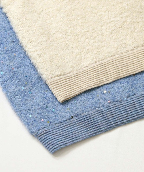 Gready Brilliant（グレディブリリアン）の「ブークレスパンコールニット（ニット/セーター・レディース・アイボリー/ブルー・FREE）」の5枚目の写真