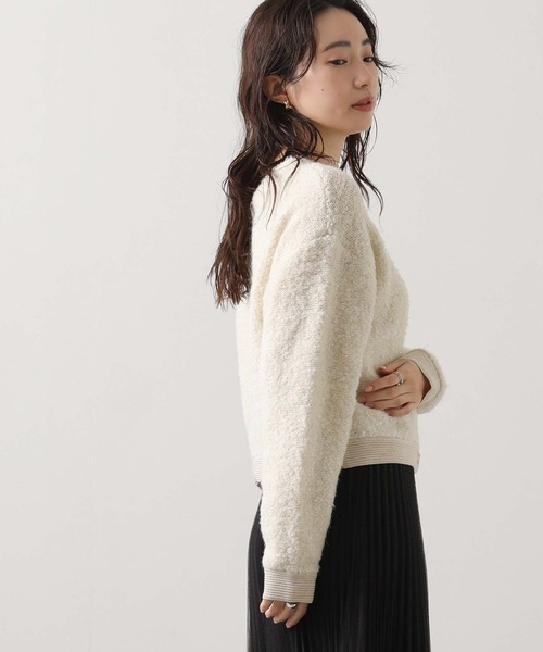 Gready Brilliant（グレディブリリアン）の「ブークレスパンコールニット（ニット/セーター・レディース・アイボリー/ブルー・FREE）」の13枚目の写真